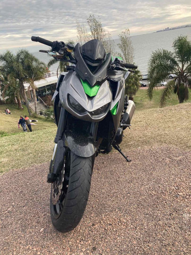 Kawasaki Z1000