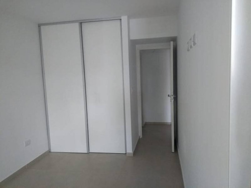 Imagen 3 de 7 de Departamento En Venta De Un Dormitorio República De La Sexta