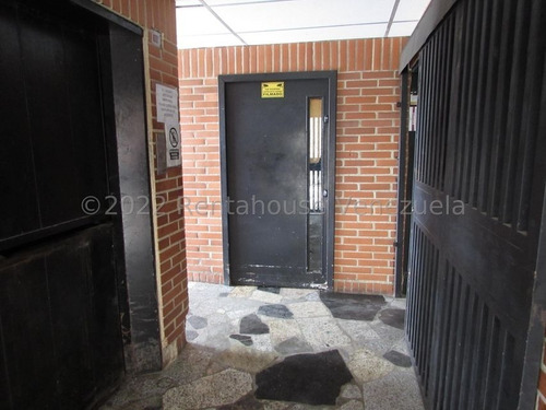 Imagen 17 de 21 de El Llanito Edificio En Venta Jesús Enrique Díaz 22-23999 Caracas