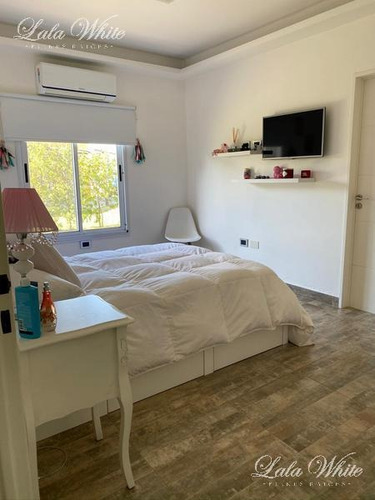 Imagen 28 de 30 de Venta - Hermosa Casa En Santa Rita - Canning - Acepta Permuta