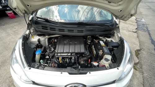 Hyundai Grand i10 1.3 Gls At