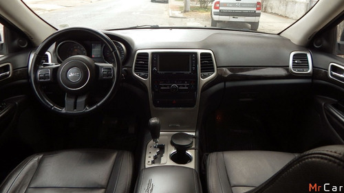 Jeep Grand Cherokee Laredo 4x4 2011