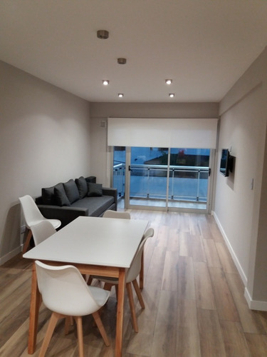 Dueño Directo Alquila Apartamentos Nuevos - Frente Al Mar- 2 Ambientes Y 1/2. Hasta 4 Personas. Frente Al Mar.
