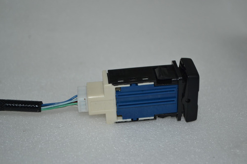 Botão Interruptor Esquerdo Aquecimento Banco Toyota Rav 4 (Usado)