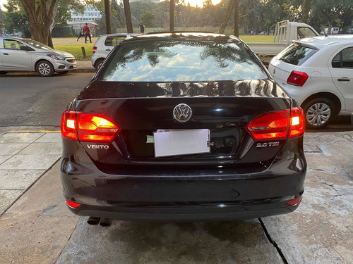 Imagen 8 de 14 de Volkswagen Vento 2.0 Sportline Tsi 200cv Bi-xenon Dsg 2014