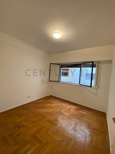 Imagen 3 de 27 de Venta En Recoleta Departamento 2 Ambientes C/balcon