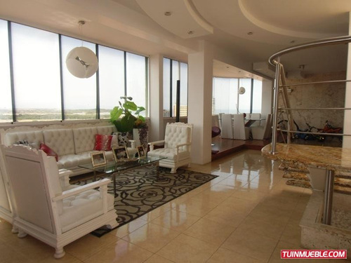 Apartamentos En Alquiler