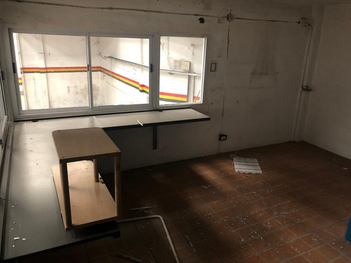 Imagen 7 de 25 de Venta De Deposito De 780 M2 En Pompeya