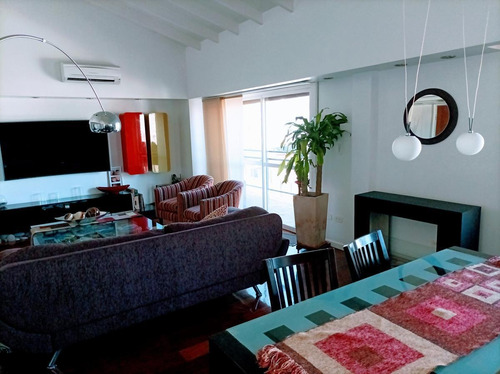 Imagen 6 de 29 de Súper Luminoso Departamento En Venta Refaccionado En Martinez