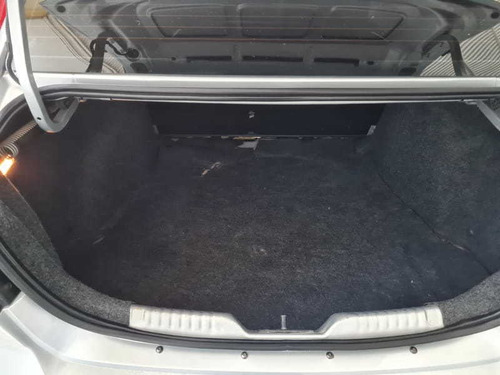 Imagem 8 de 12 de Volkswagen Novo Voyage Tl Mbv
