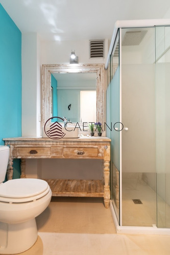 Hermoso Penthouse Lincoln Center- Ref: 639