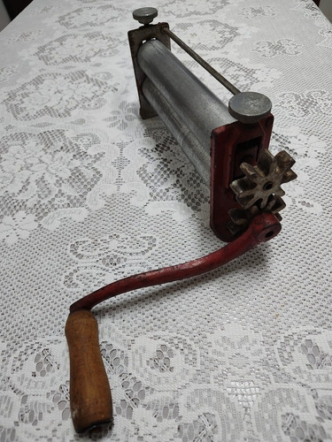 Cilindro Para Massa De Pastel Antigo Funcionando Perfeito (Usado)