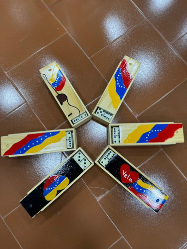 Juego De Dominó De Venezuela