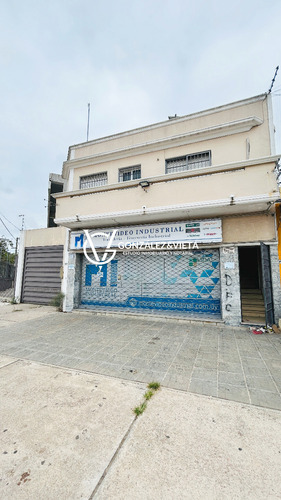 Local Comercial Alquiler Esquina Piedras Blancas Avenida Gral Flores Avenida Jose Belloni