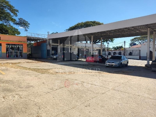 Imagen 13 de 19 de Jorge Febres Vende Estacion De Gasolina En Puerto Cabello (fofc-057)