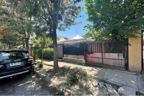 Casa Con Amplio Terreno En Comuna De La Florida