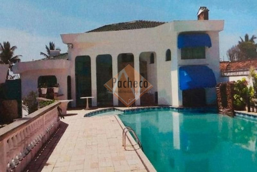 Casa Em Mongaguá 780 M², 4 Dormitórios , 2 Suítes, 5 Vagas, Piscina E Churrasqueira R$ 790.000,00 - 2713