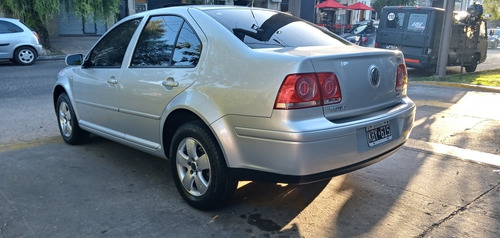 Volkswagen Bora 1.9 Trendline I 100cv 2011
