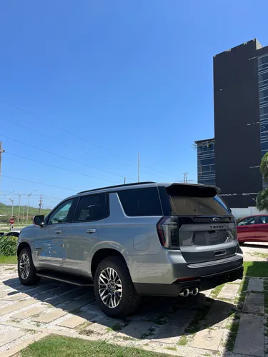 Chevrolet Tahoe 5.3 V8 Z71 4Wd At