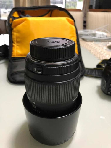 Lente Sigma Apo De 70-300mm Acompanha Case
