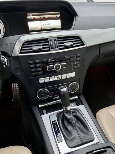 Imagem 6 de 9 de C-250 Sport 1.8 Cgi Gasolina Aut - Mônaco Automóveis