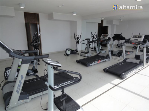 Departamento En Venta De 4 Dorm. En Iquique