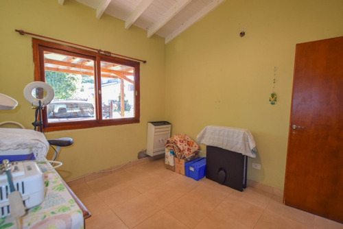Venta Casa 3 Ambientes Con Parque En Santa Clara