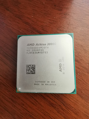 Procesador Amd Athlon 3000g 3.5ghz Dual-core Am4 Vega 3 (Usado)