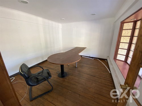 Bodega De 656 M2 En Venta En Recoleta