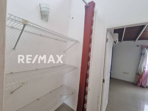 Imagen 21 de 22 de Town House En Urb. Villas Palm Beach En Los Robles Isla De Margarita