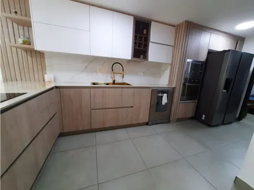 Compra Esta Hermosa Casa Unifamiliar En Super Ubicacion