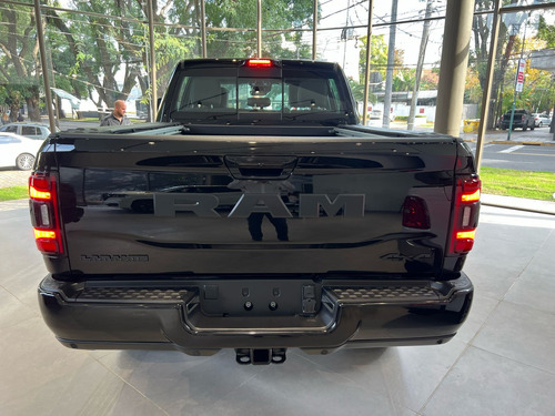 RAM 2500 6.7 Laramie Night Edition At6 350Cv 4X4