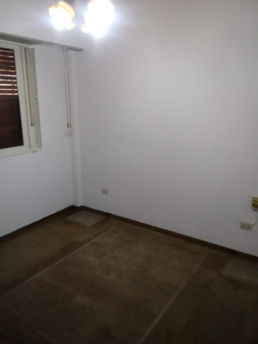 Imagen 12 de 13 de Dto De 2 Ambientes 5 Piso Cta Frente Excelente Lugar.consult