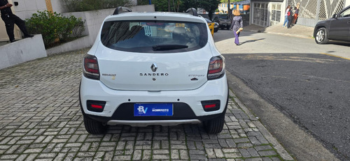 Renault Sandero Stepway Sandero Stepway 1.6 8V (flex)