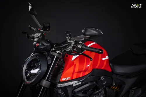 Ducati Monster 937