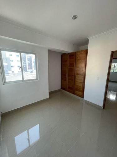 Alquilo Apartamento En Los Corales Del Sur