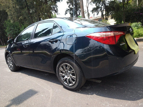 Toyota Corolla 1.8 Base Mt