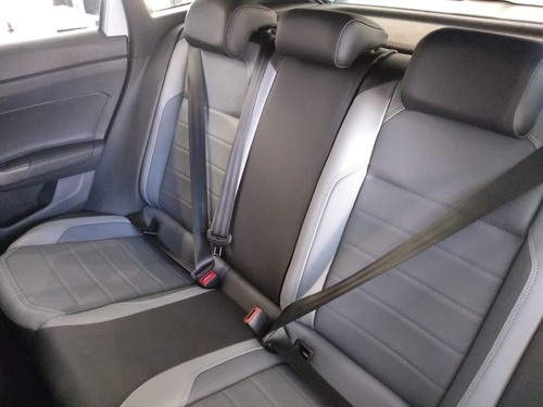 Imagen 12 de 14 de Volkswagen Nivus Highline 1.0 T 116 Cv Nr