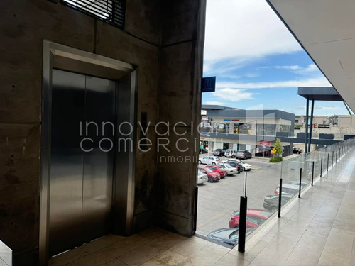 Local Comercial En Renta En Epic Center Zakia, Con Medio Baño