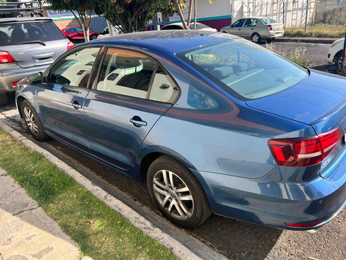 Volkswagen Jetta 2.5 Trendline Mt