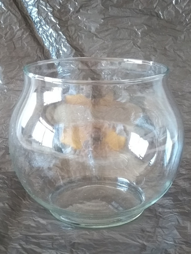 Imagem 1 de 5 de Vaso Redondo Pequeno Usado