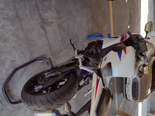 Imagem 9 de 12 de Honda Cbr 1000rr Fireblade Serie 20 Anos Aniversary