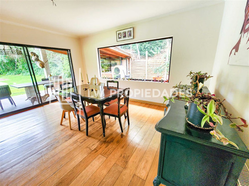 Casa En Arriendo De 6 Dorm. En Viña Del Mar