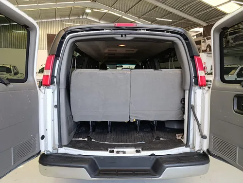2018 Gmc Savana 15 Pasajeros