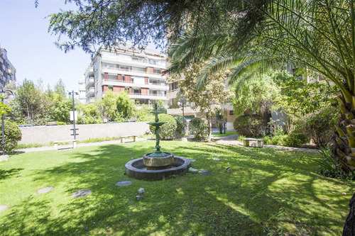 Departamento En Venta De 4 Dorm. En Las Condes