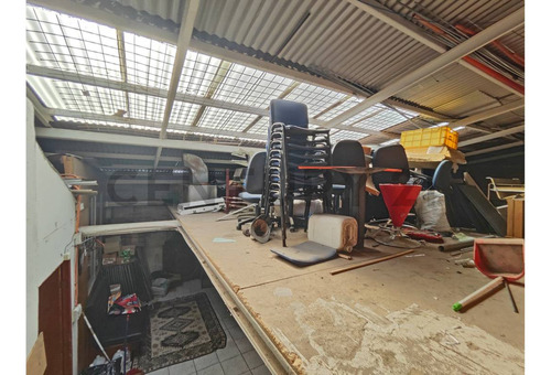 Se Arrienda Local Comercial Cercano A Metro Ñuble