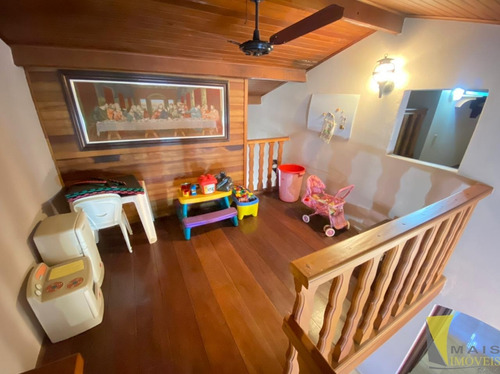 Imagem 13 de 30 de Boa Casa Com 5 Quartos - Silop - Centro - 35294