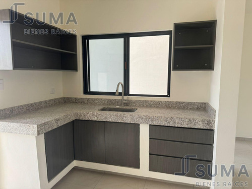Casa En Venta En Col. Tancol, Tampico Tamaulipas.