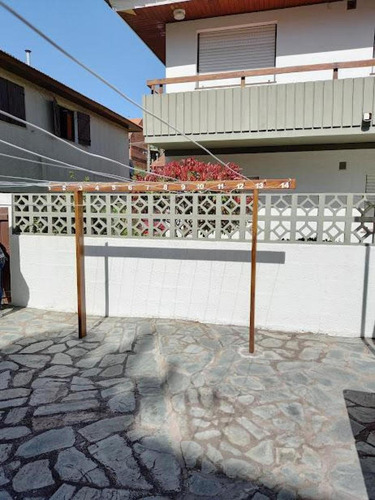Departamento En Venta - 2 Dormitorios 1 Baño - Villa Gesell
