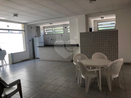 Imagem 21 de 22 de Amplo Apartamento - Reo542251